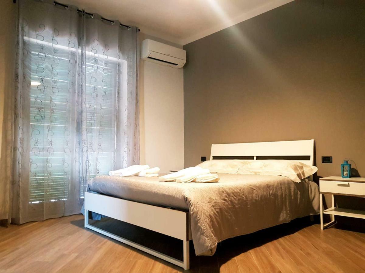 B&B Tre Passi Dalla Torre Montesarchio Exteriör bild
